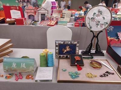 2021上海优选特色伴手礼66件产品清单公布,太有“上海故事”的腔调了