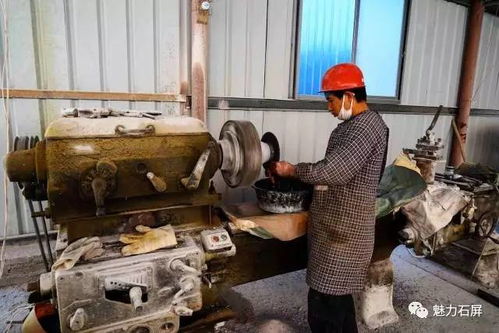 惊奇 石屏这种石头很美很文艺,像孔雀的羽毛,你见过吗